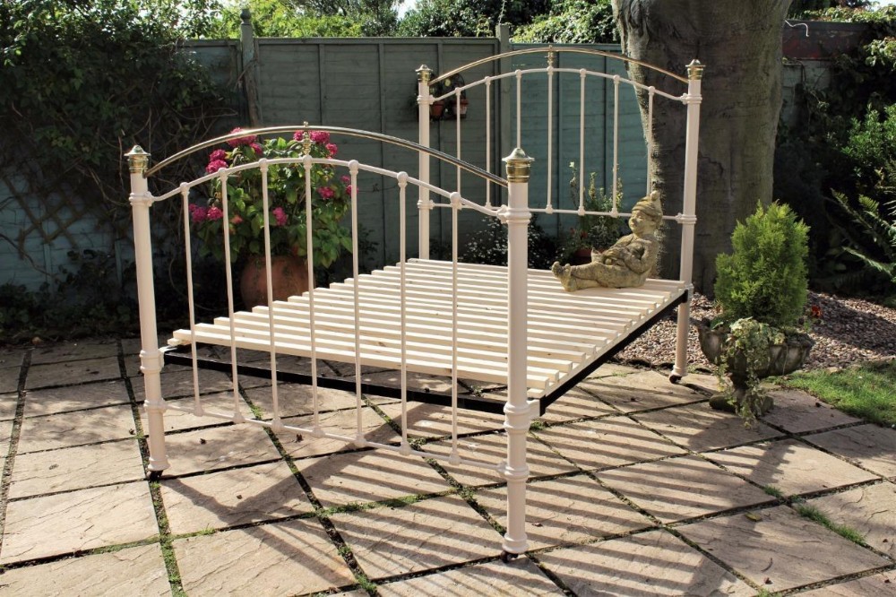 Beautiful Victorian Cast and Brass Double Bed
