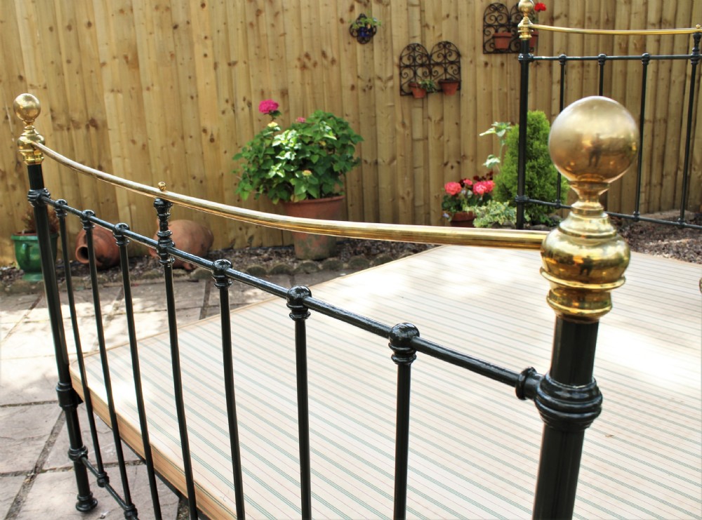Pretty Victorian Cast & Brass Double Bed View IV