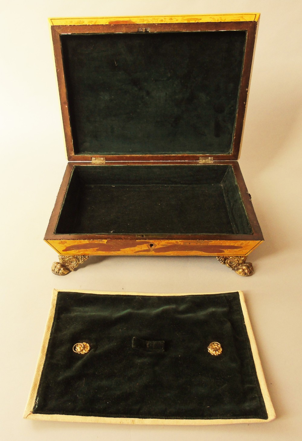 Regency Yellow Lacquer Jewellery Casket 18th Century View XI