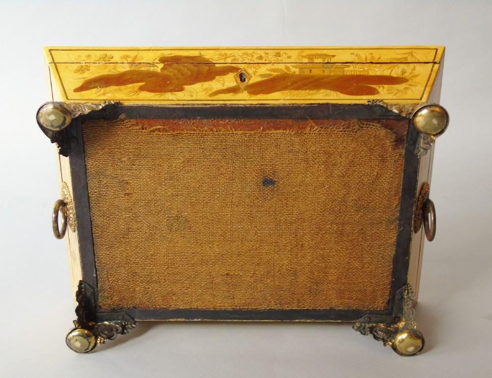 Regency Yellow Lacquer Jewellery Casket 18th Century View XII