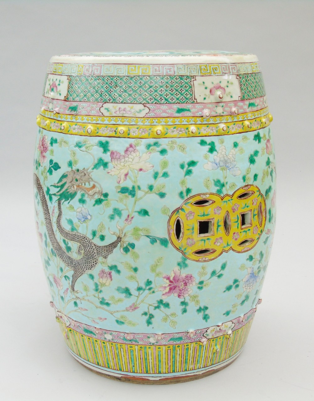 Chinese Porcelain Garden Barrel Seat 19th Century View III