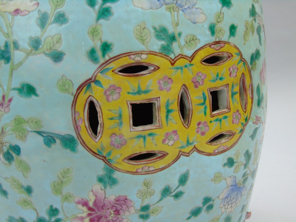 Chinese Porcelain Garden Barrel Seat 19th Century View V
