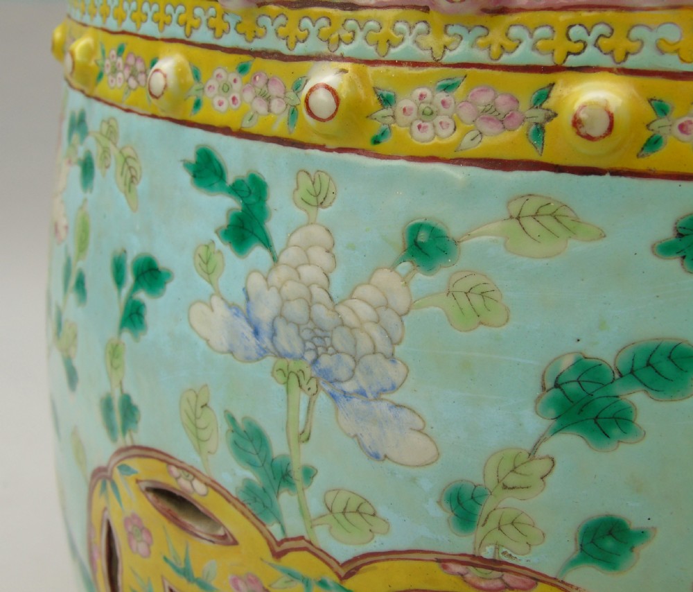 Chinese Porcelain Garden Barrel Seat 19th Century View VIII