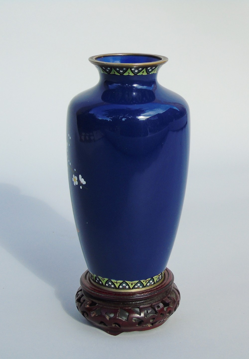 Exceptional  Japanese Cloisonne Vase on Stand View IV