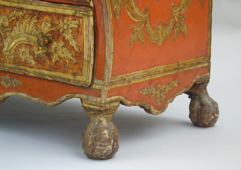 Outstanding 19th Century Italian Gilded Gesso Chest of Drawers View VII