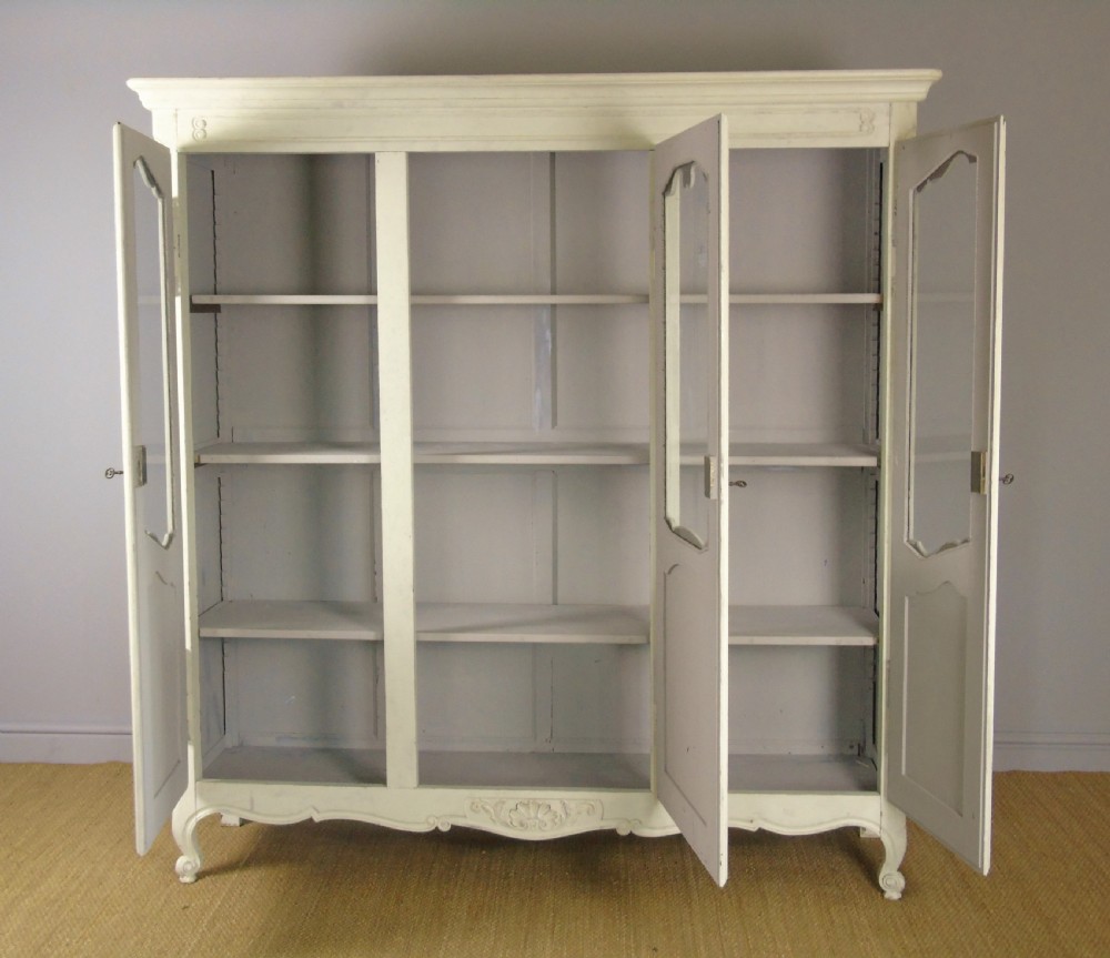 Large French Painted Triple Door Wardrobe View VIII