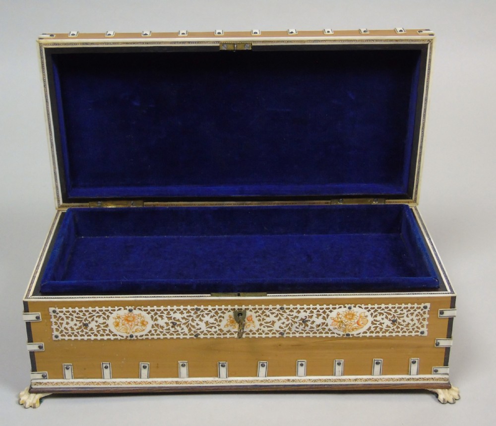 Super Quality Antique Indian Sandalwood Box View VII
