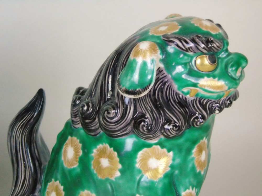Superb Pair of 19th Century Japanese Porcelain Dogs of Fo Temple Guardians View X