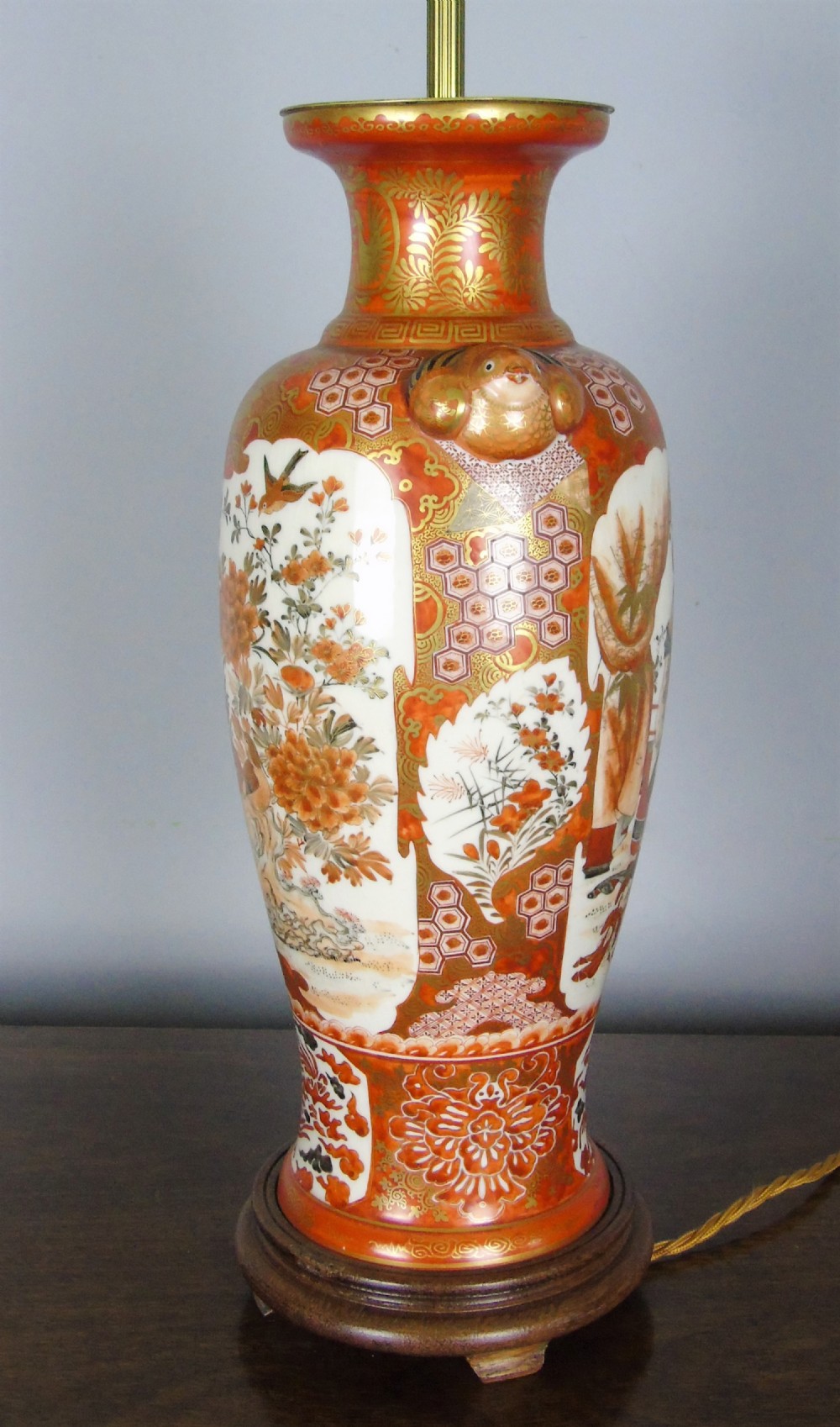 Antique Japanese Kutani Meiji Table Lamp View II