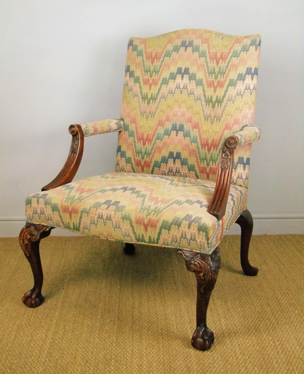 Fine Quality Georgian Style Mahogany Gainsborough Chair View VI
