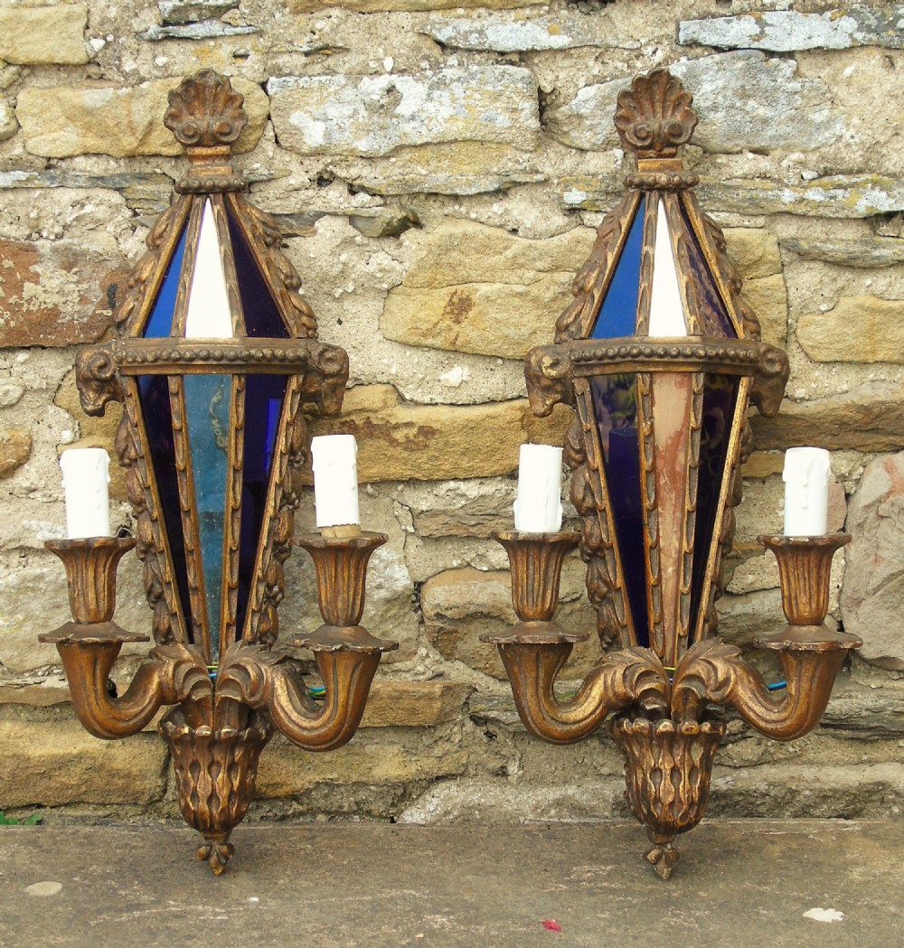 Attractive Pair of Venetian Giltwood Wall Lights