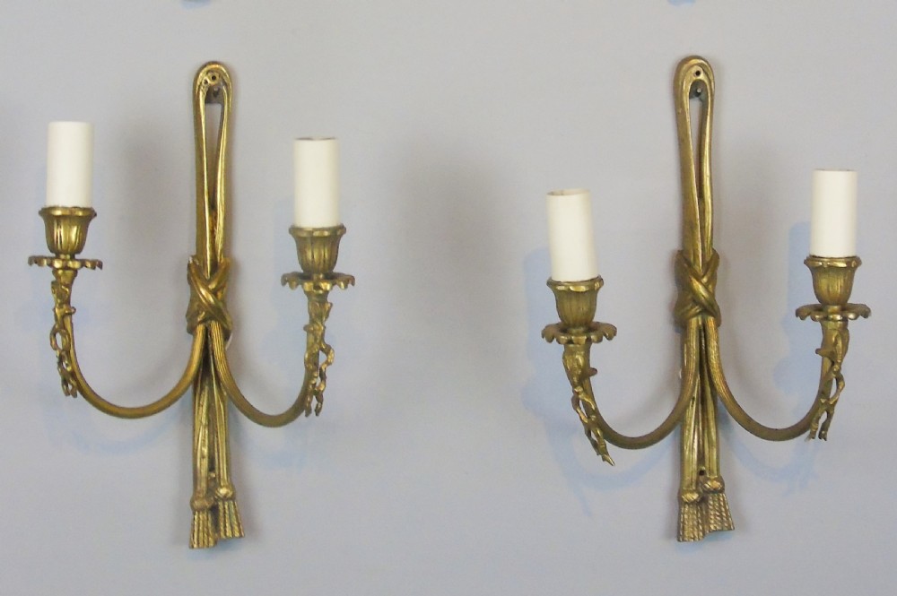 Elegant Set of Four Gilt Bronze French Wall Lights View IV