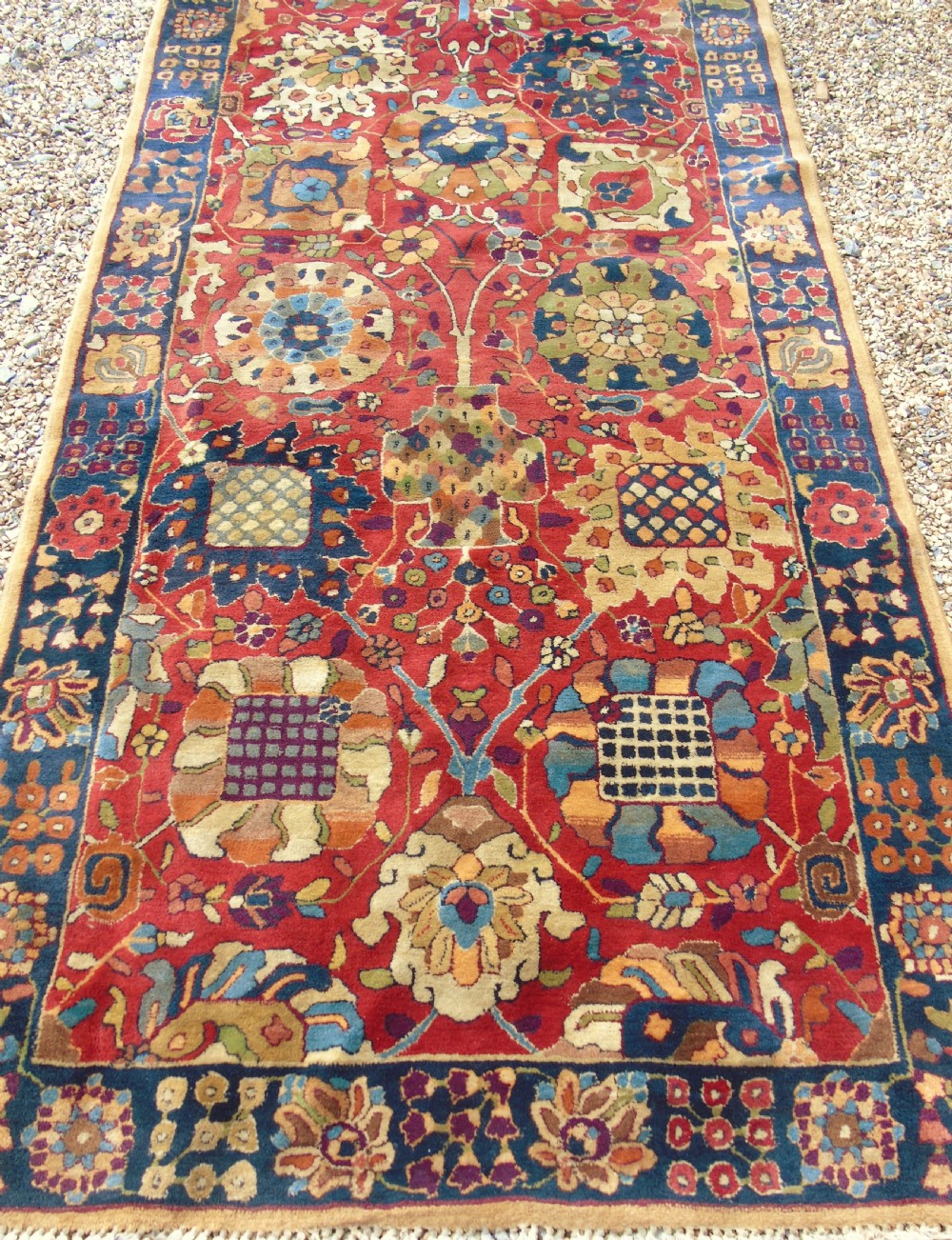 Beautiful Antique Hand Woven Carpet Agra Design Arts & Crafts View III