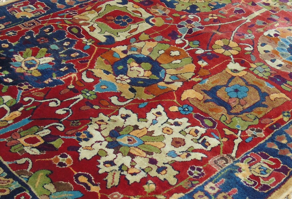 Beautiful Antique Hand Woven Carpet Agra Design Arts & Crafts View VIII
