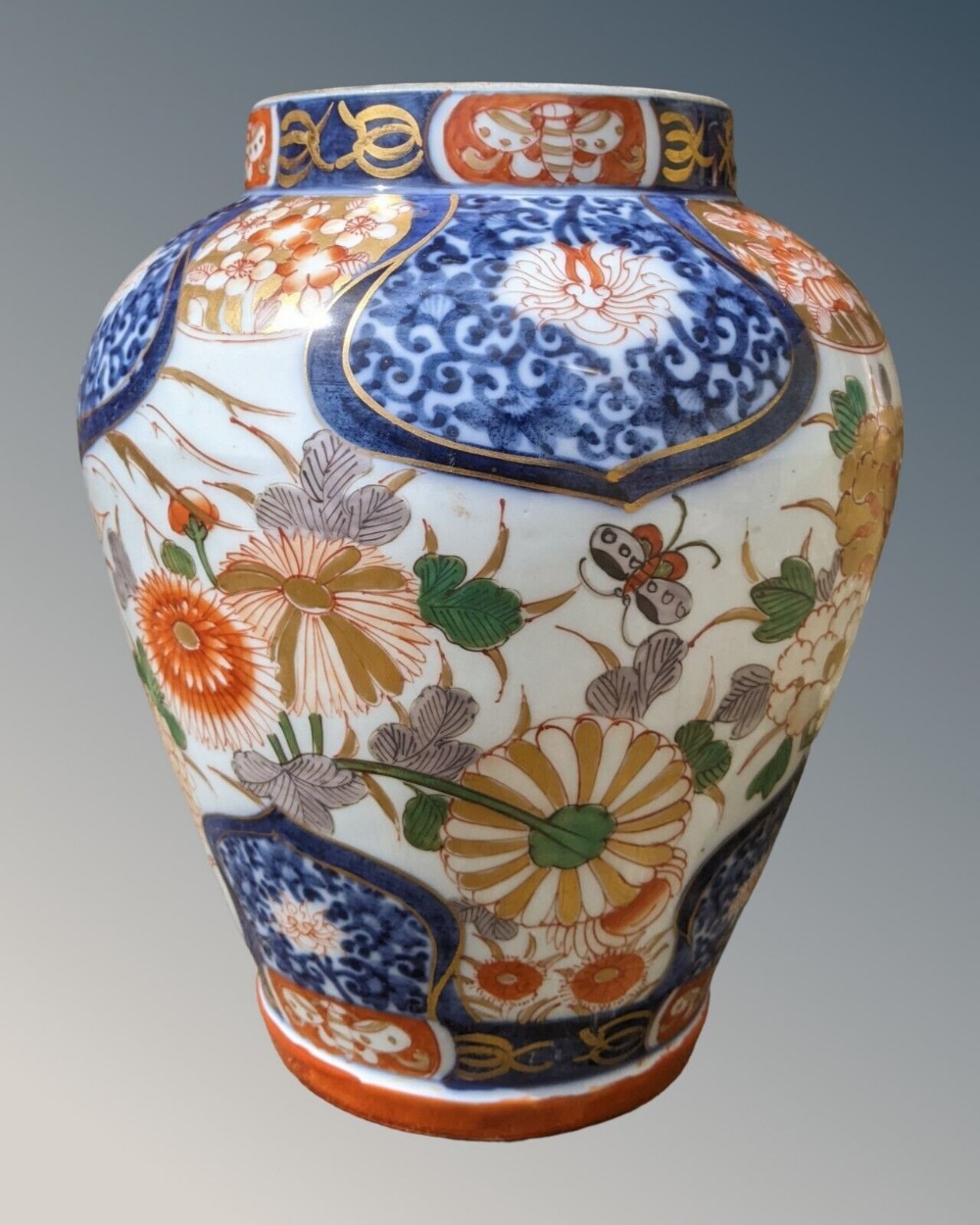 Antique Japanese Imari Vase