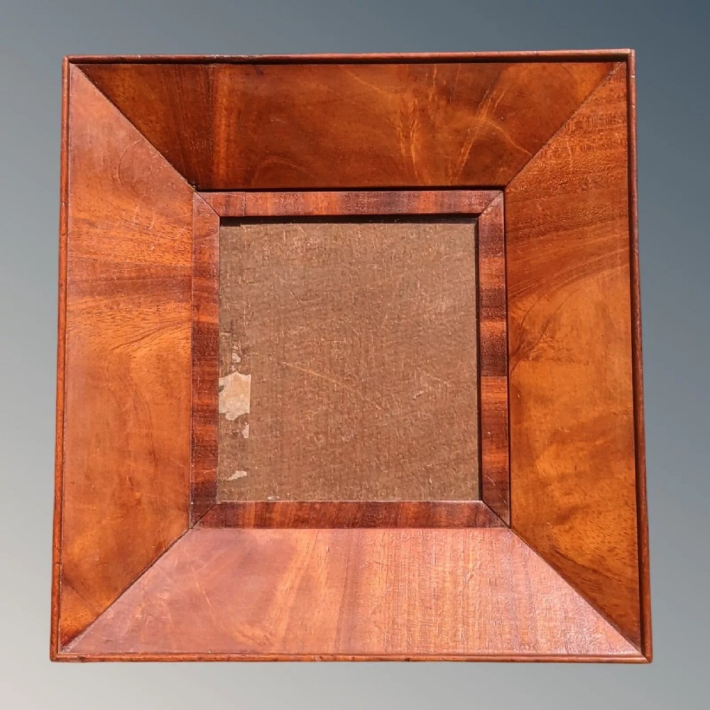 Neat Regency Mahogany Picture Frame No 47