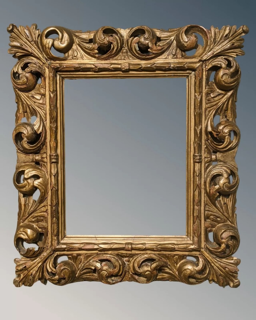 Good Italian Hand Carved Gilt Wood Frame No 22 