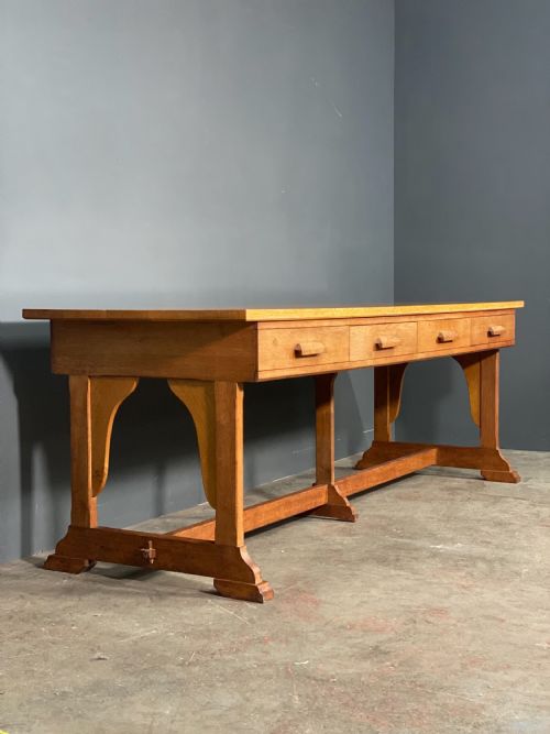LARGE OAK PREP CENTRE TABLE C1930 - ADDITIONAL PHOTO 2