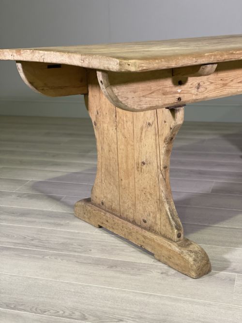 19TH CENTURY PINE REFECTORY TABLE - ADDITIONAL PHOTO 2