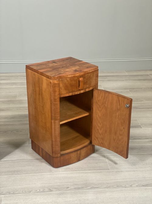 PAIR OF ART DECO BURR WALNUT BEDSIDE CABINETS - ADDITIONAL PHOTO 4