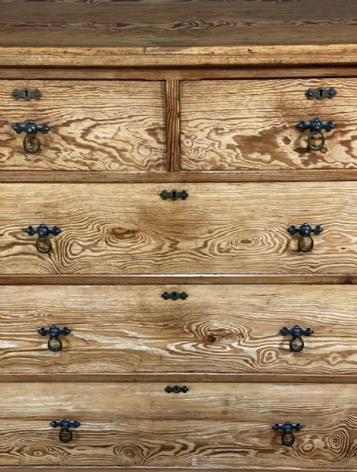 VICTORIAN PITCH PINE GOTHIC CHEST OF DRAWERS - ADDITIONAL PHOTO 4