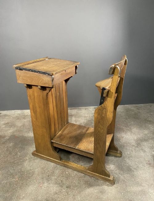 ANTIQUE VICTORIAN OAK TEACHERS DESK WITH CUPBOARD AND FOLD DOWN CHAIR - ADDITIONAL PHOTO 6