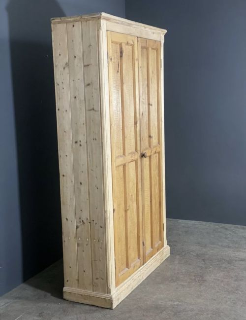 ANTIQUE PINE SCHOOL CUPBOARD - ADDITIONAL PHOTO 6