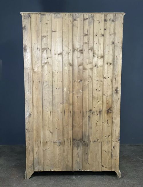 ANTIQUE PINE SCHOOL CUPBOARD - ADDITIONAL PHOTO 11