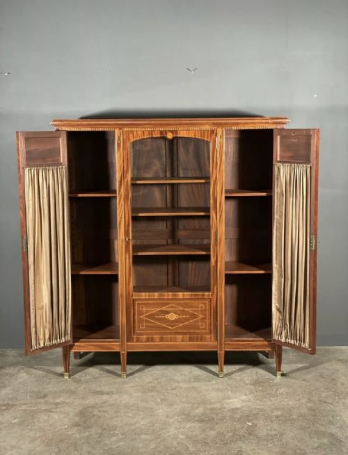 EDWARDIAN INLAID MAHOGANY DISPLAY CABINET - ADDITIONAL PHOTO 2