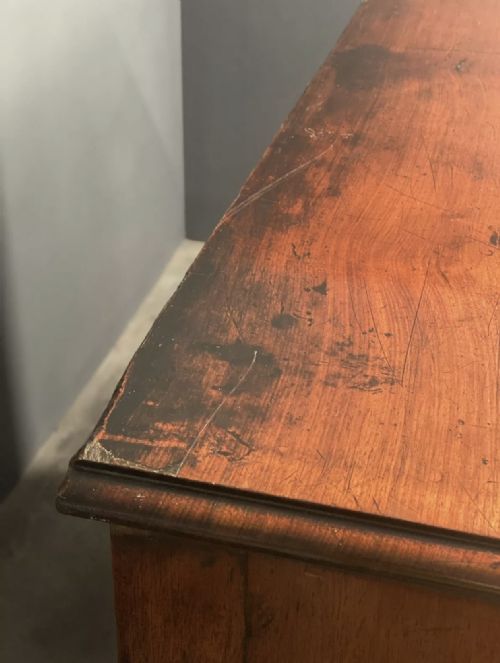 LARGE FIGURED MAHOGANY GEORGIAN CUPBOARD - ADDITIONAL PHOTO 10