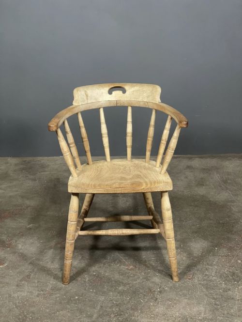 ANTIQUE OAK ELM SMOKERS BOW CHAIR - ADDITIONAL PHOTO 1