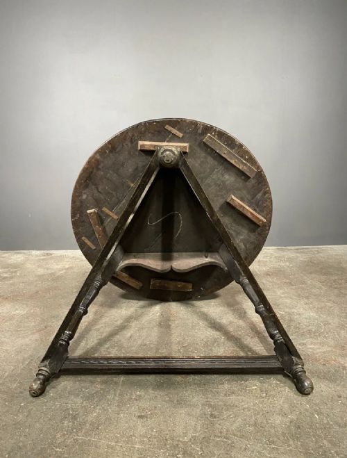 LARGE EARLY 20TH CENTURY CARVED OAK CRICKET TABLE - ADDITIONAL PHOTO 8