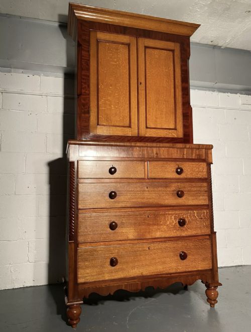 EARLY 19TH CENTURY LARGE HOUSEKEEPERS CUPBOARD ON CHEST - ADDITIONAL PHOTO 5