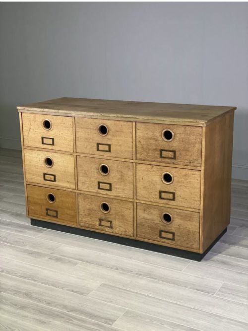 large bank of oak school drawers - CATEGORY: ANTIQUE CHEST OF DRAWERS - DATED 1930
