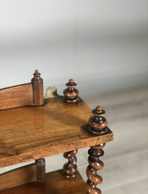 19TH CENTURY BURR WALNUT WALL HANGING SHELVES - ADDITIONAL PHOTO 5