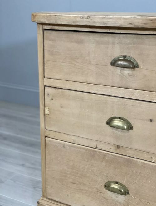 19TH CENTURY PINE BANK OF DRAWERS - ADDITIONAL PHOTO 2
