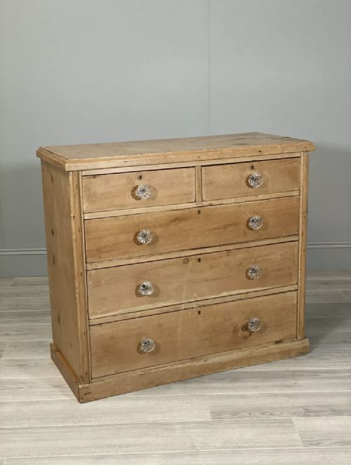 victorian pine chest of drawers - CATEGORY: ANTIQUE CHEST OF DRAWERS - DATED 19TH CENTURY