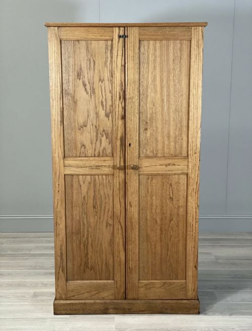 EARLY 20TH CENTURY OAK SCHOOL CUPBOARD - ADDITIONAL PHOTO 2