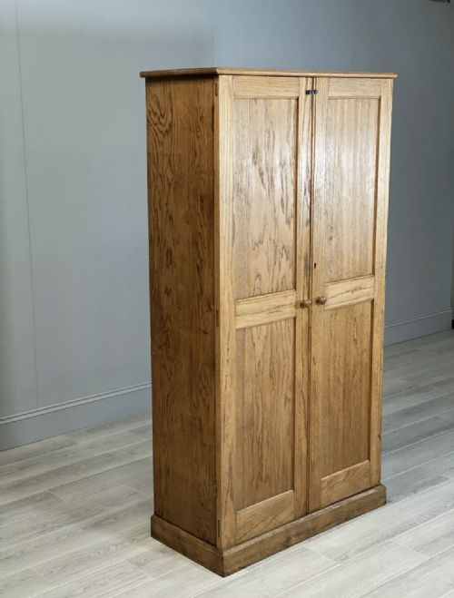 EARLY 20TH CENTURY OAK SCHOOL CUPBOARD - ADDITIONAL PHOTO 9