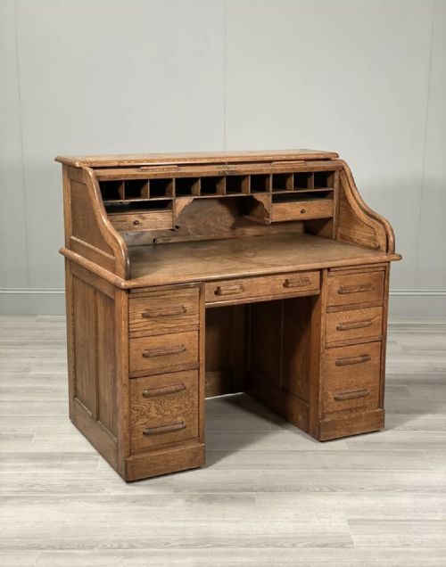early 20th century oak roll top desk - CATEGORY: ANTIQUE DESKS - DATED EDWARDIAN