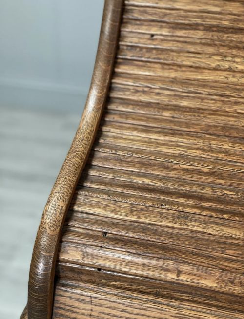 EARLY 20TH CENTURY OAK ROLL TOP DESK - ADDITIONAL PHOTO 5
