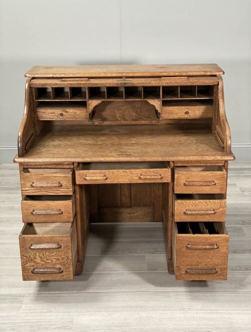 EARLY 20TH CENTURY OAK ROLL TOP DESK - ADDITIONAL PHOTO 9