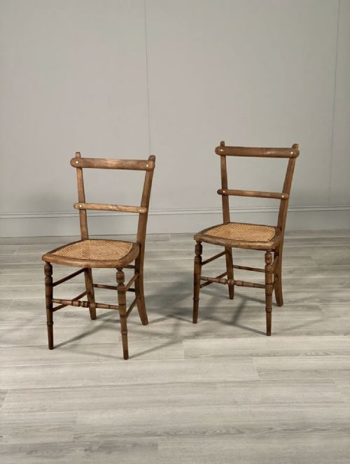 pair of 19th century oak side chairs - CATEGORY: ANTIQUE CHAIRS - DATED 19TH CENTURY