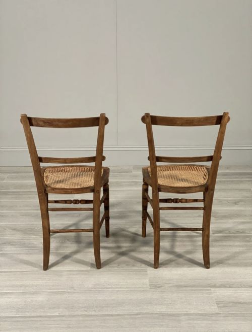 PAIR OF 19TH CENTURY OAK SIDE CHAIRS - ADDITIONAL PHOTO 10