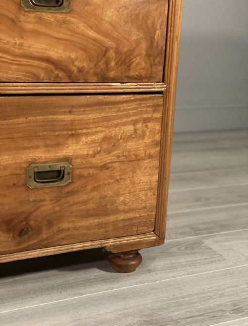 EDWARDIAN WALNUT CAMPAIGN CHEST OF DRAWERS - ADDITIONAL PHOTO 3