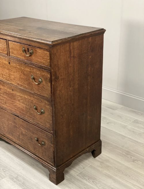 LARGE GEORGIAN OAK CHEST OF DRAWERS - ADDITIONAL PHOTO 7