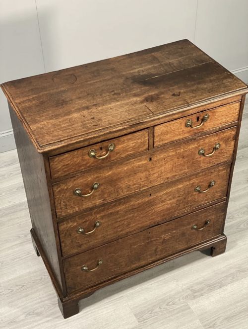 LARGE GEORGIAN OAK CHEST OF DRAWERS - ADDITIONAL PHOTO 11