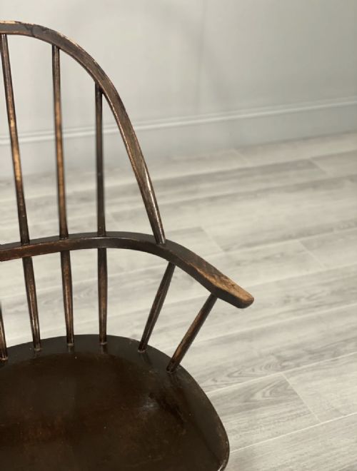 1920S WINDSOR CHAIR IN ORIGINAL FINISH - ADDITIONAL PHOTO 5
