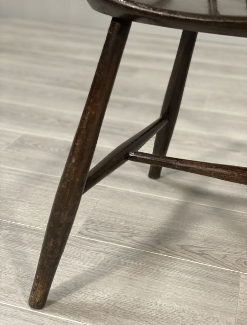 1920S WINDSOR CHAIR IN ORIGINAL FINISH - ADDITIONAL PHOTO 6