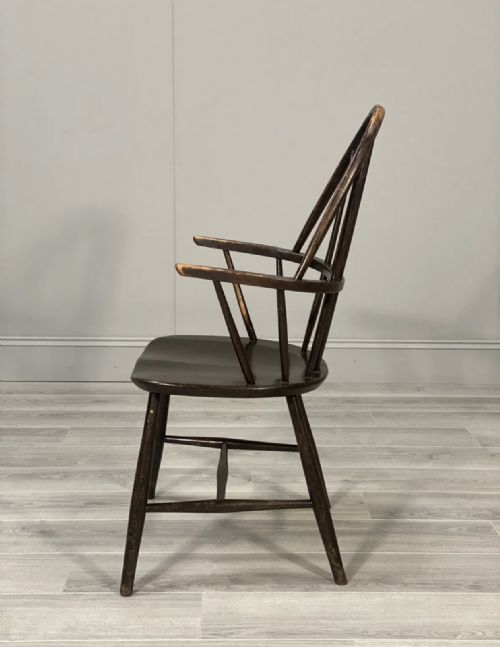 1920S WINDSOR CHAIR IN ORIGINAL FINISH - ADDITIONAL PHOTO 7